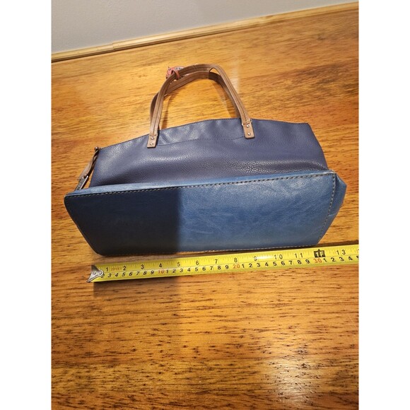 Relic by Fossil Oh Happy Day Tote Bag Navy Blue Striped Faux Leather Boho Purse - Picture 4 of 11